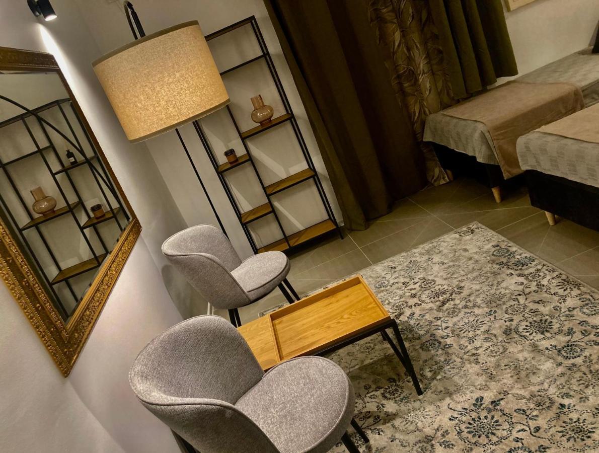 4Rooms 4U Belgrád Kültér fotó